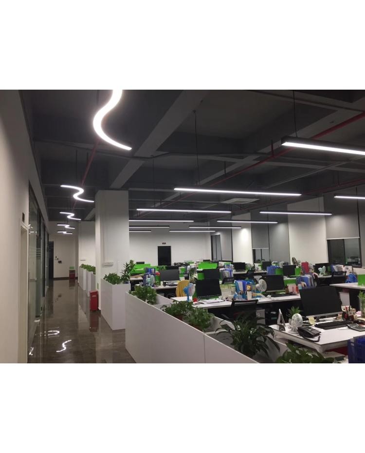 1100ASL – Surface / Pendant LED Channel